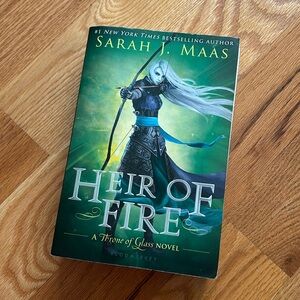 Heir of fire oop cover
